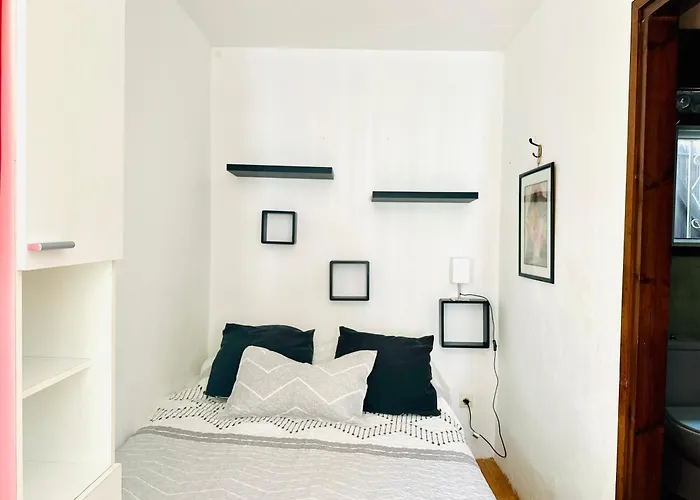 Global Immo 5060 Casa Petite רוזס
