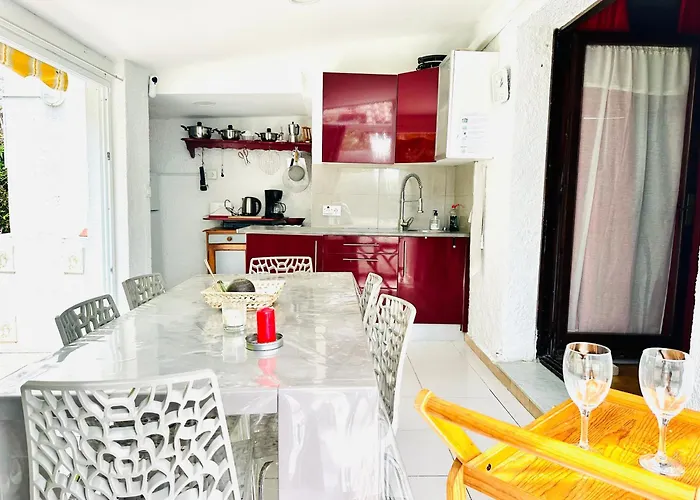 Global Immo 5060 Casa Petite בית נופש *